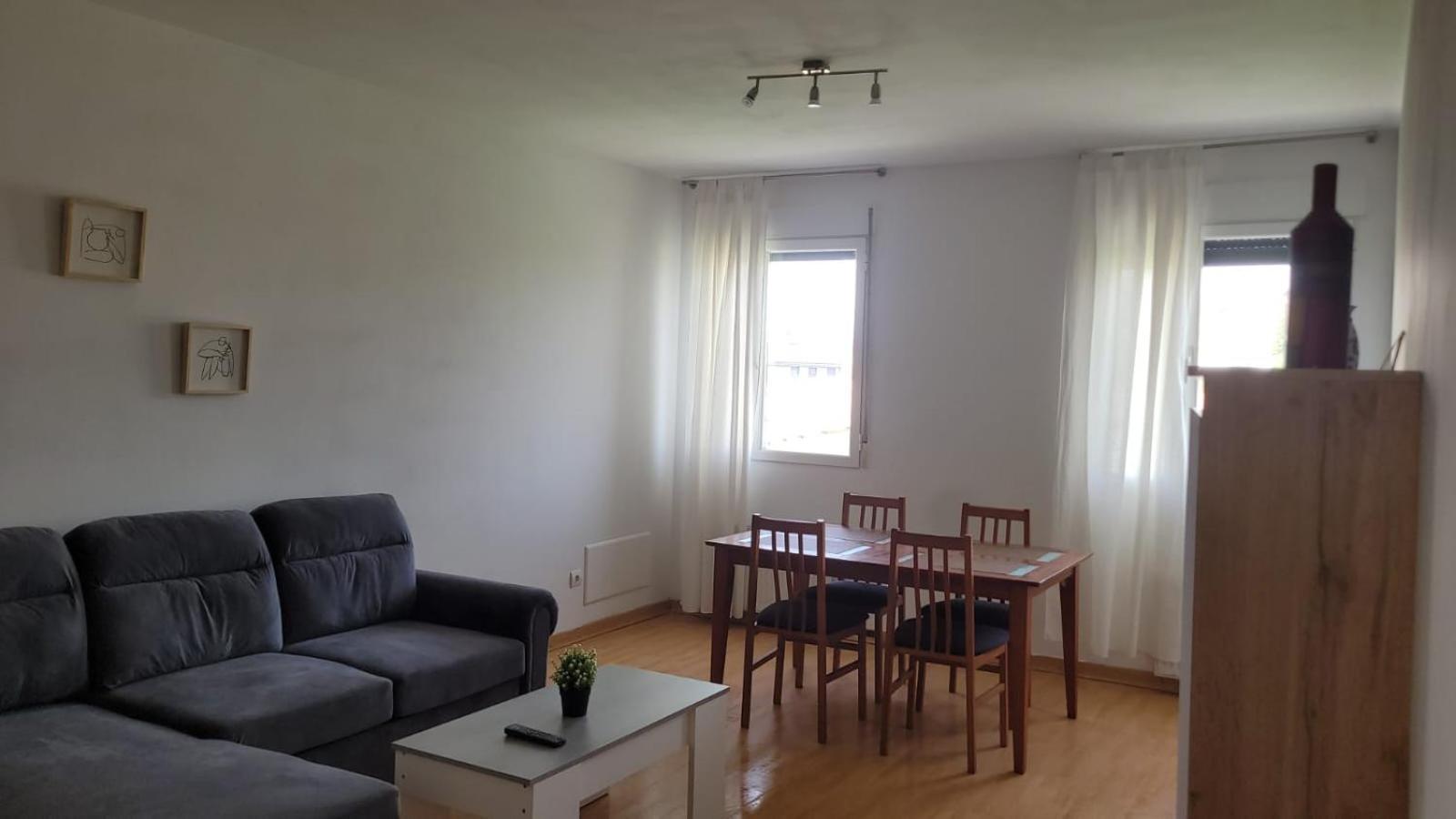 Cattleya Apartment *